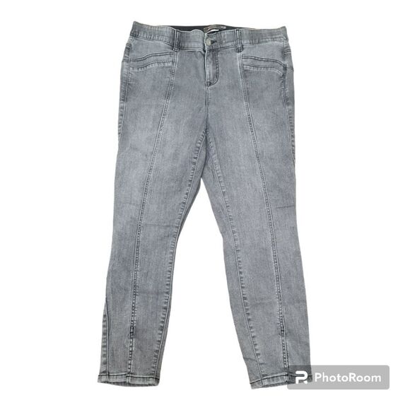 Torrid Bombshell Skinny Jeans Super Soft Denim Gray High-Rise 4 Pockets Size 18R - Picture 1 of 11